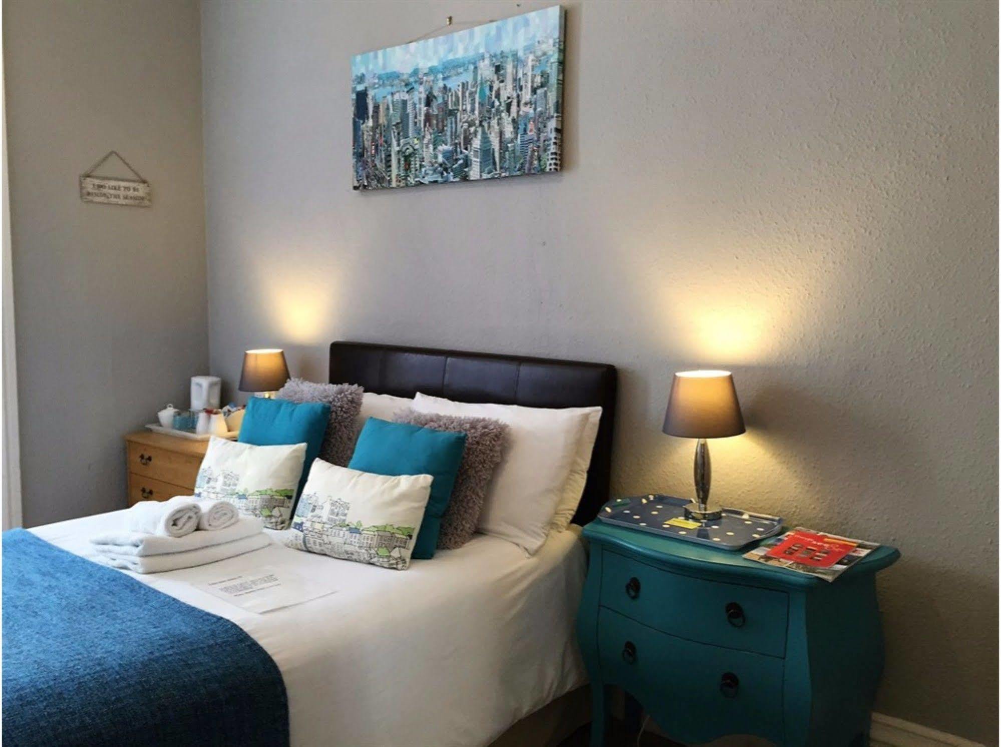 Sarnia Guest House (Adults Only) Уэстон-сьюпер-Мэр Экстерьер фото