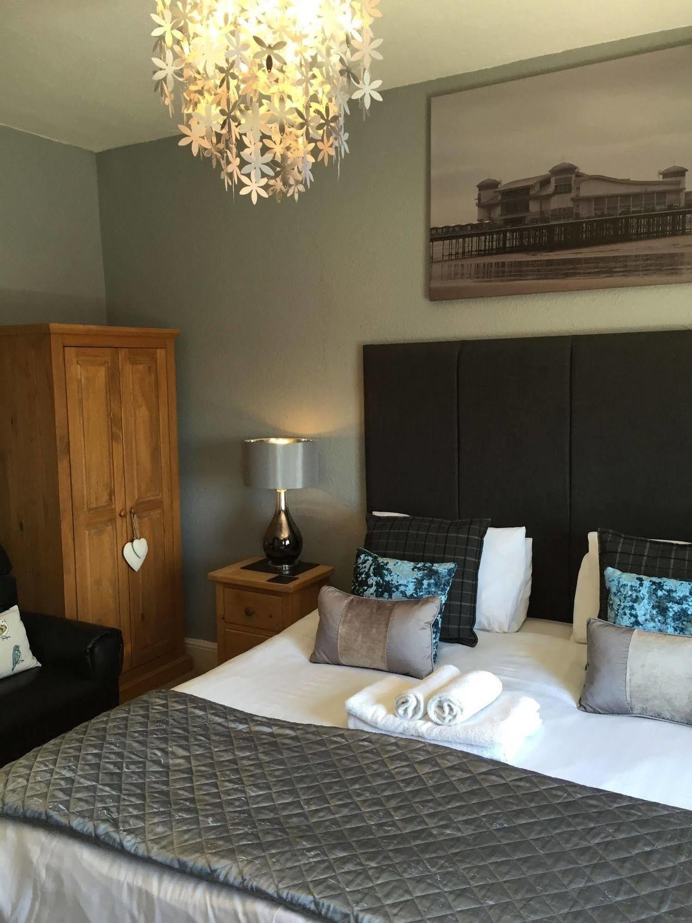 Sarnia Guest House (Adults Only) Уэстон-сьюпер-Мэр Экстерьер фото